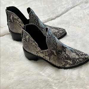Blondo Black and Gray Snakeskin Ankle Booties